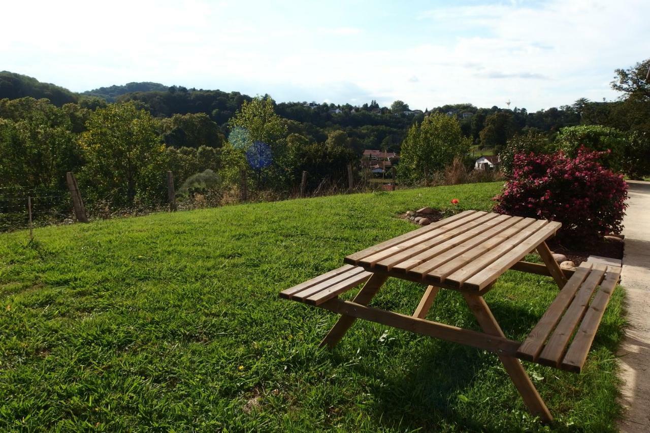 Errobi Alde Hotell Cambo-les-Bains Exteriör bild